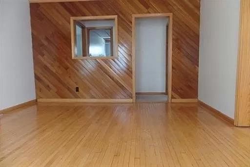 4th image of 6 Rogers Ave Unit 2
