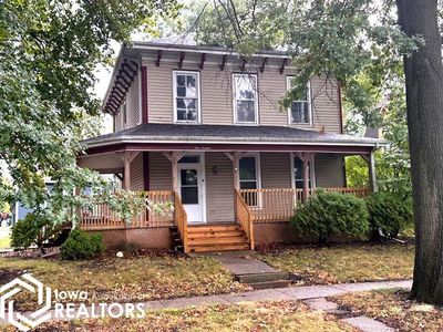 516 2nd Ave E, Oskaloosa, IA, 52577