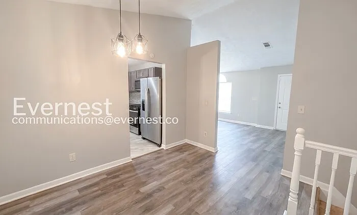 3828 Landgraf Cv — Photo 6