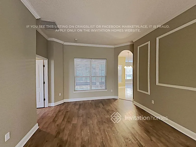 2929 Oakgrove Ave — Photo 5