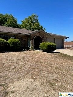 2nd image of 908 Tammy Dr