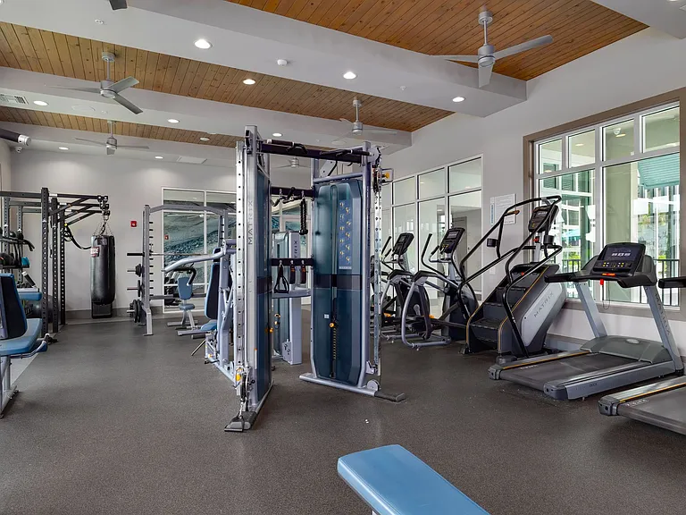 VIVE Apartments - Fort Myers, FL — Photo 10