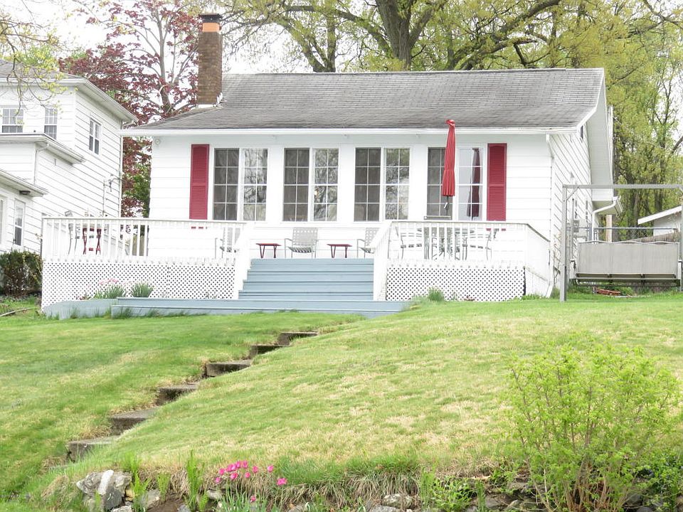 1st image of 23832 S Shore Dr