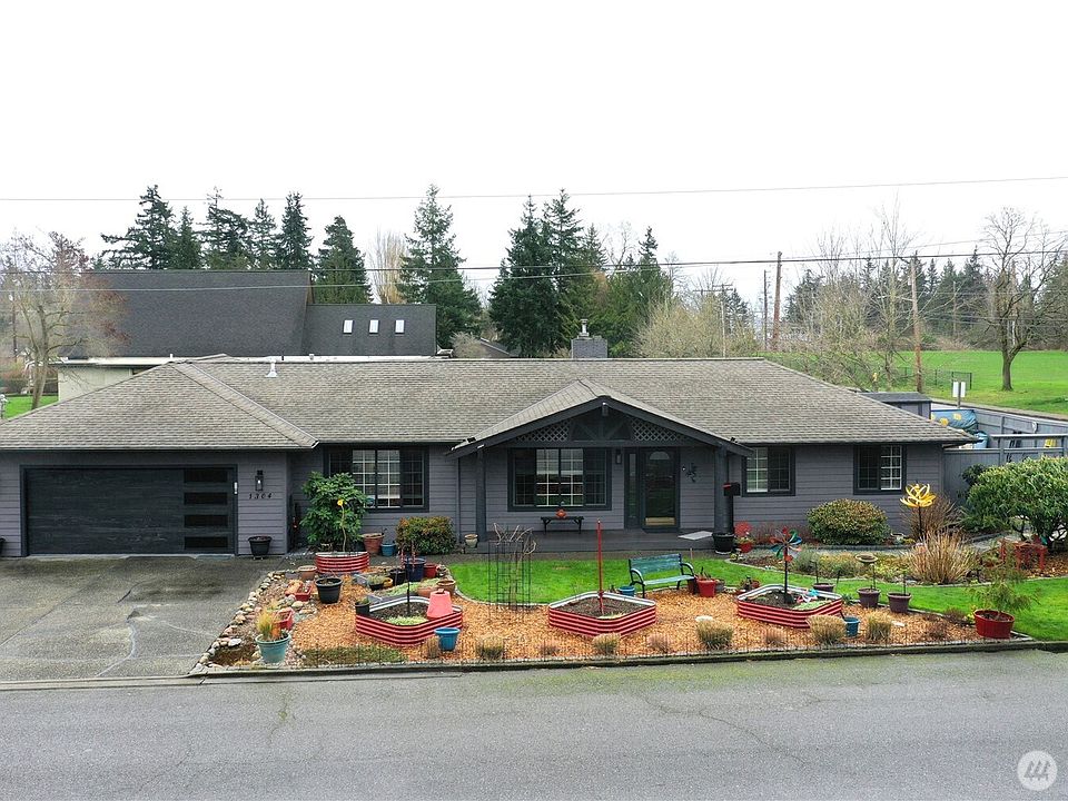 1st image of 1304 Hillcrest Parkway