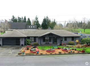1304 Hillcrest Pkwy, Mount Vernon, WA 98274