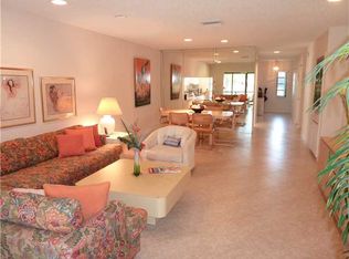 8450 Casa Del Lago #D, Boca Raton, FL 33433