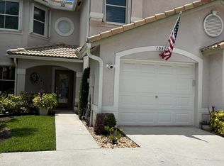 10470 Pelican Dr, Wellington, FL 33414