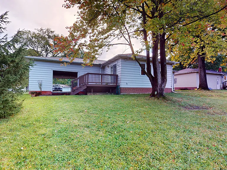 13686 Harper Rd — Photo 20