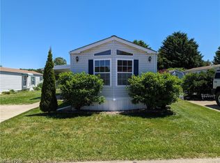 2663 Stoneyridge Dr, Madison, OH 44057
