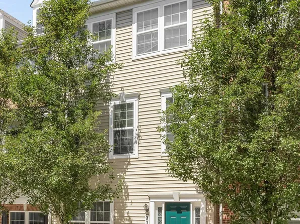 9364 Paragon Way, Owings Mills, MD 21117