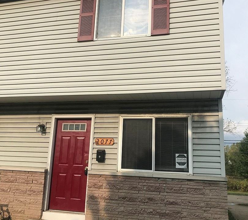1st image of 2077 Grasmere Ave
