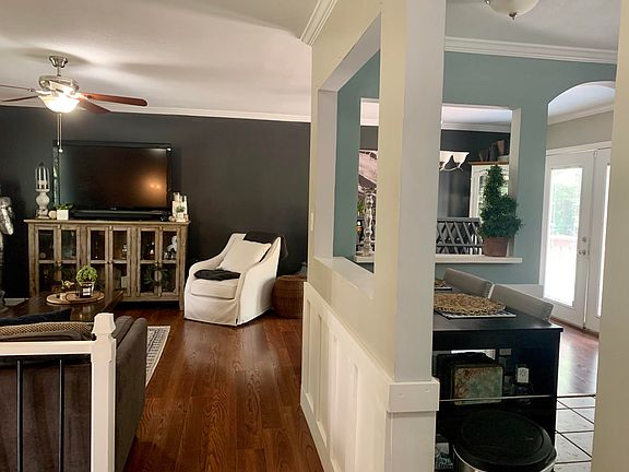 4th image of 1853 Dunraven Dr
