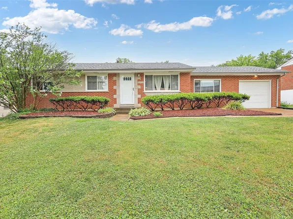 9622 Arno Dr, Saint Louis, MO 63123