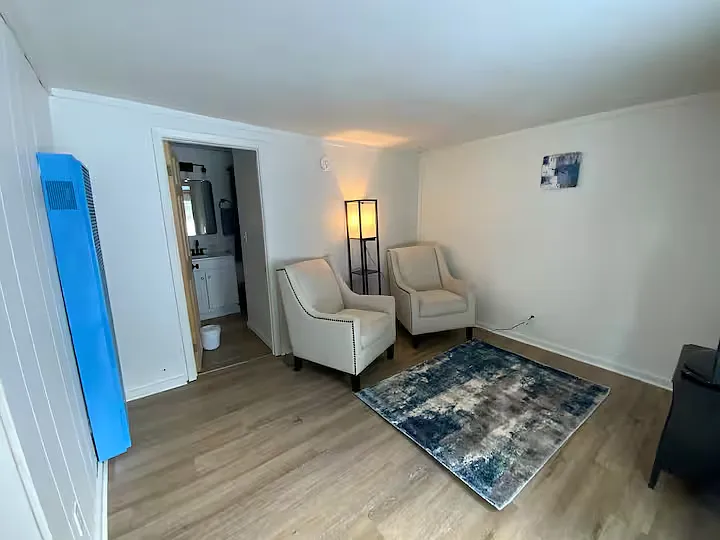 115 McKenzie St — Photo 15