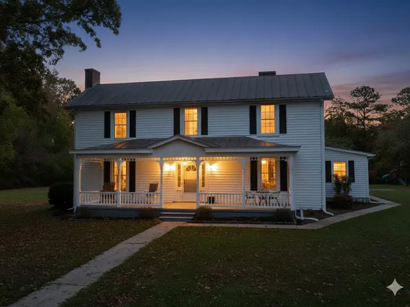 845 Barker Rd, Ringgold, VA 24586