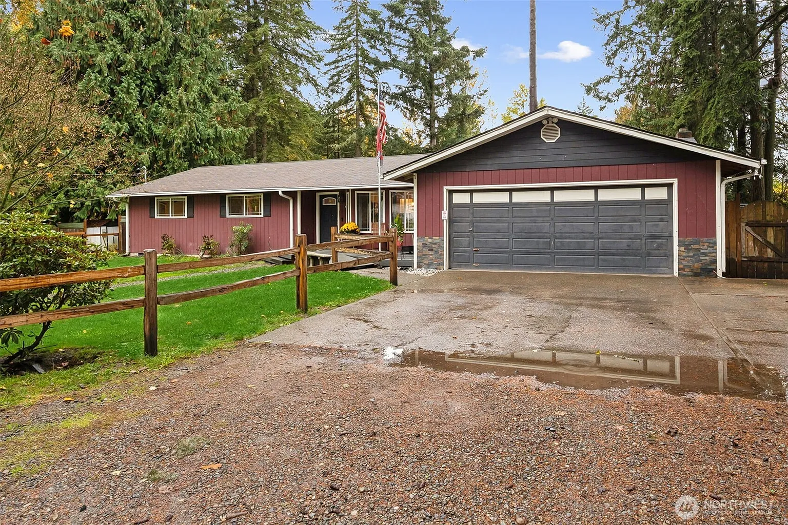 22806 70th Avenue E photo 1