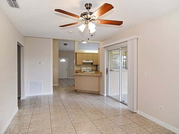 5th image of 5841 NW Dooley Cir