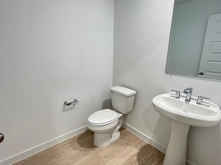 1631 Solana Dr — Photo 10