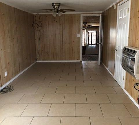 2nd image of 560 Lake Cr 246