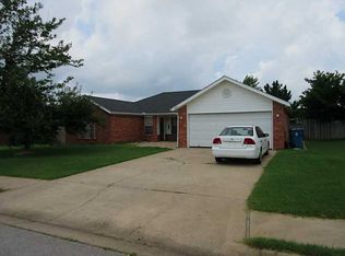 903 Rachel Ave, Bentonville, AR 72712