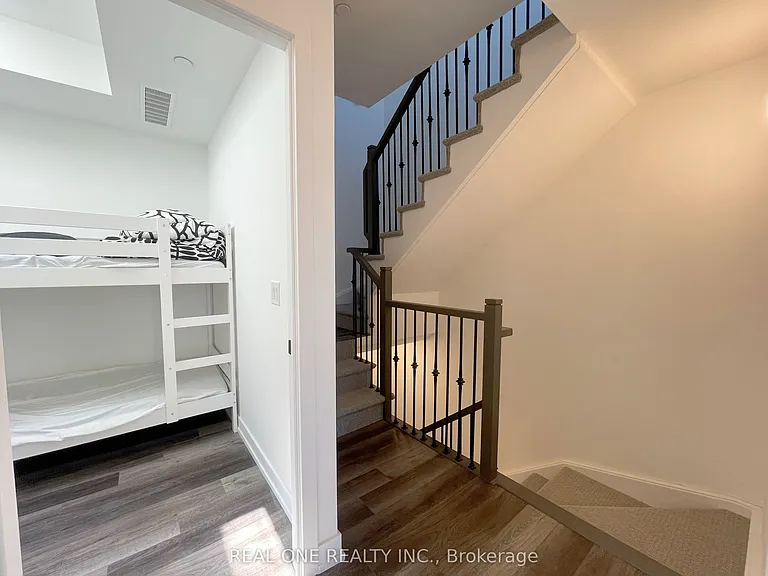 851 Sheppard Ave W #19 — Photo 21