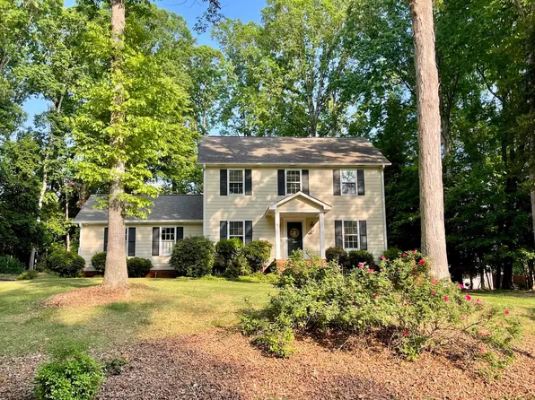 810 Somerset Pl, Spartanburg, SC 29301