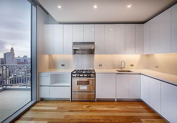 4th image of 436 Albee Sq APT 28A
