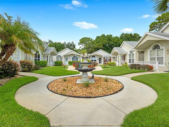 2nd image of 1189 NW Lombardy Drive
