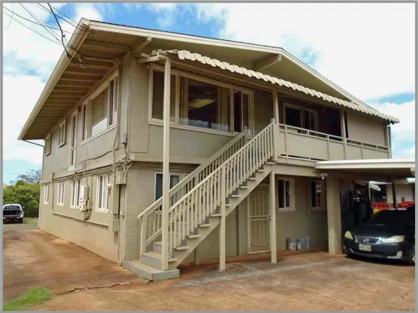 99-329A Uwau Dr #1, Aiea, HI 96701