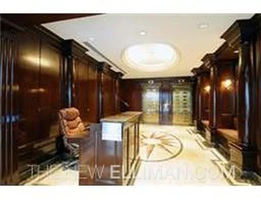 Rented by Douglas Elliman | media 22