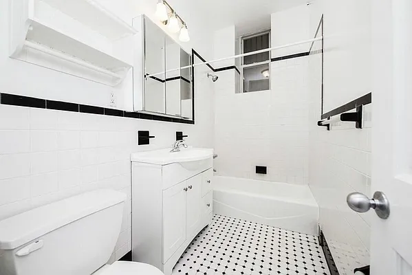 Rented by Compass | media 26