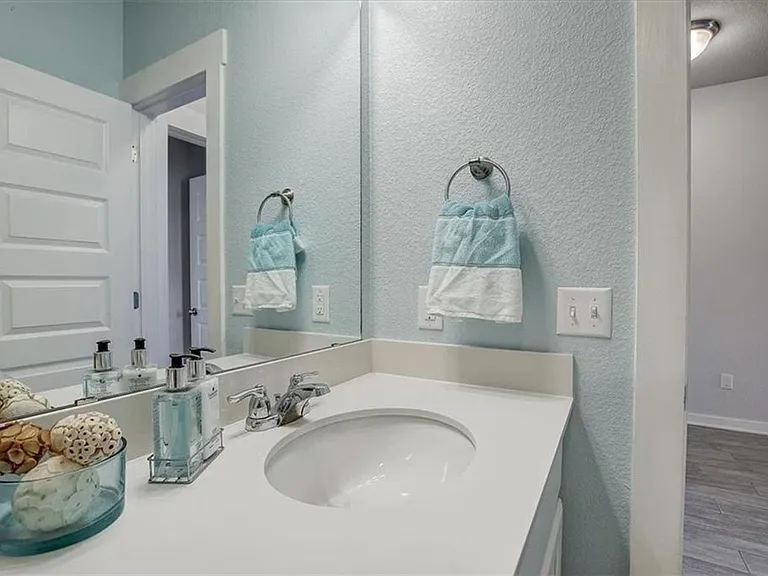 216 Trellis Blvd — Photo 28