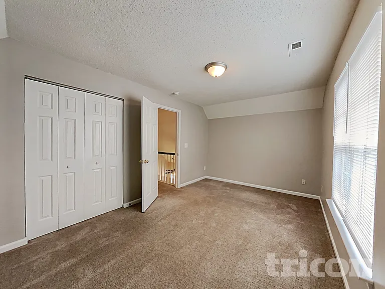 3651 Stonefield St — Photo 10