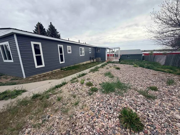 711 Walterscheid Blvd, Cheyenne, WY 82007