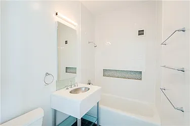 Rented by (Legacy) Elegran