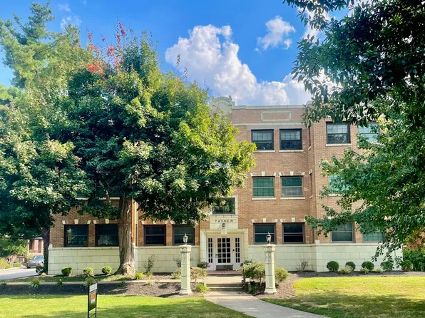 2082 Douglass Blvd, Louisville, KY