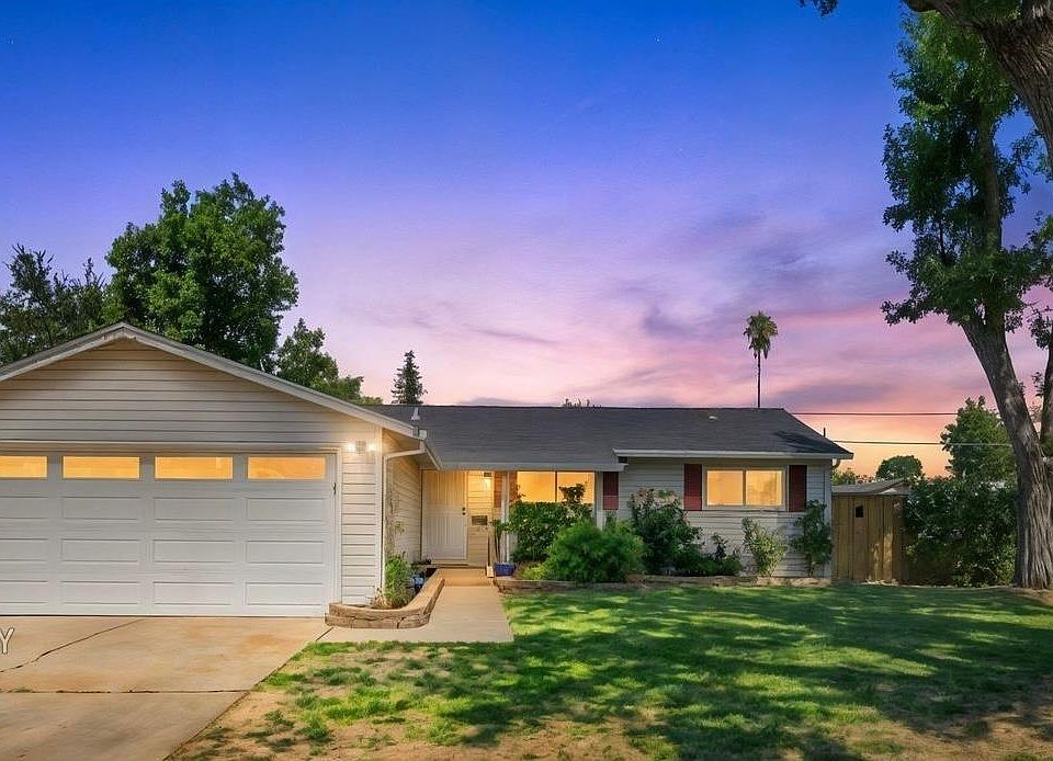 1st image of 10833 Walnutwood Way