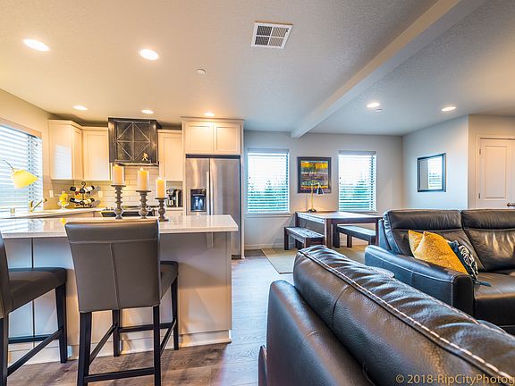 Great room open living.