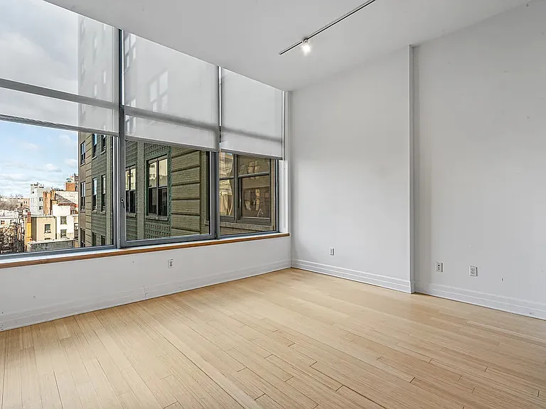 110 Livingston St #6J — Photo 2