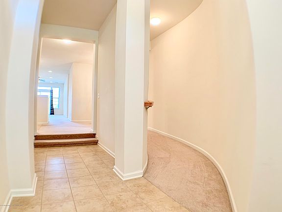 2nd image of 20 Farrah Dr