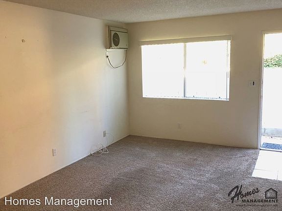 3rd image of 789 N Alda Dr
