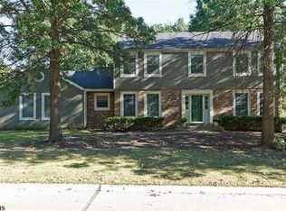 116 Cedar Mill Dr, Saint Charles, MO 63304