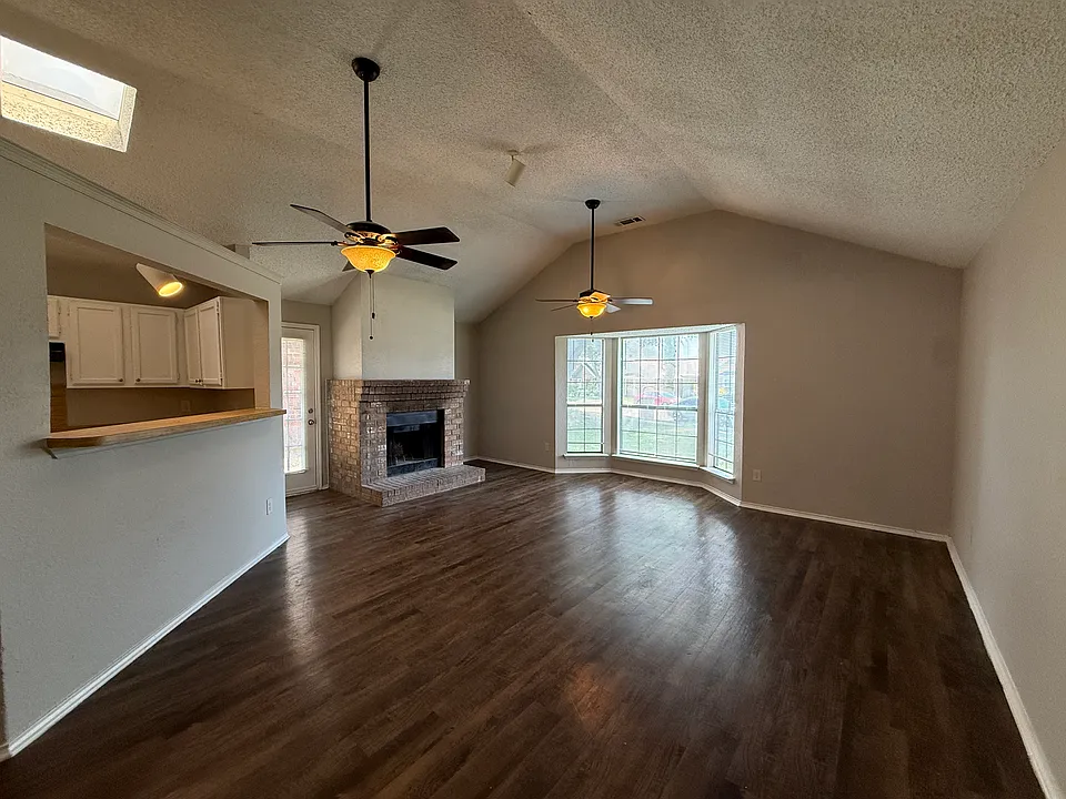 1429 Wheatfield Dr