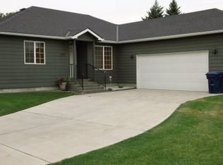 297 NE Deccio Rd, College Place, WA 99324