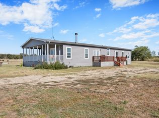 2215 Tucker Rd, Graford, TX 76449