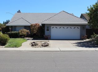 636 Black Oak Way, Lodi, CA 95242