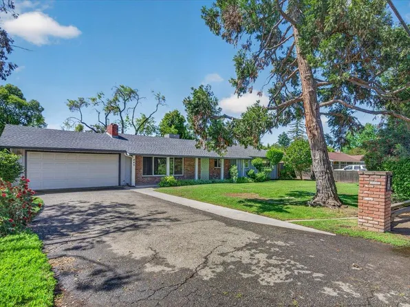 445 W San Jose Ave, Fresno, CA 93704