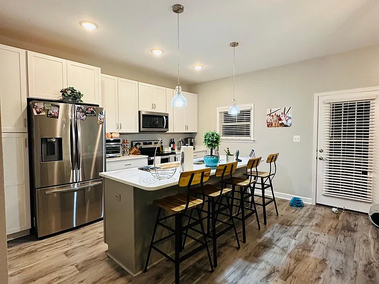 2832 Belgian Dr — Photo 10