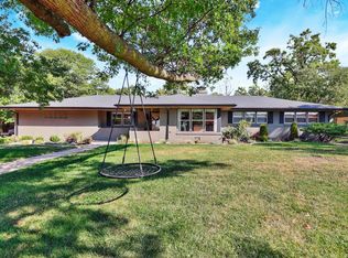 6306 Willowbrook St, Wichita, KS 67218