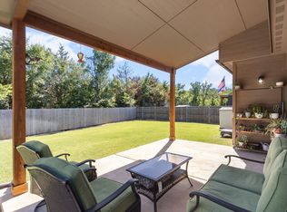 7820 Cottonwood Dr, Greenville, TX 75402